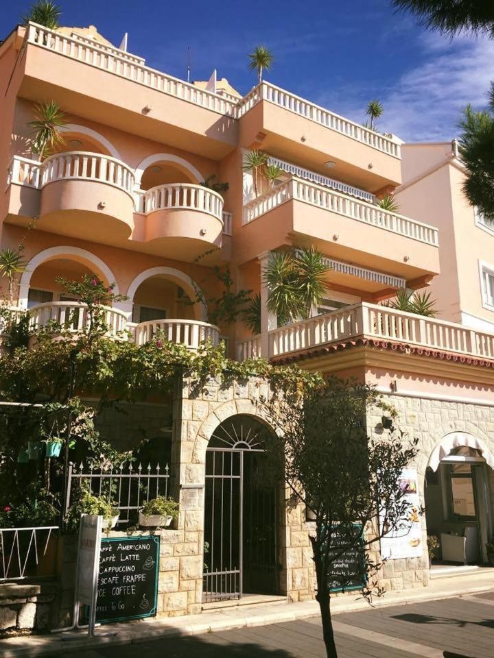 Villa Spomenka 포드고라 외부 사진